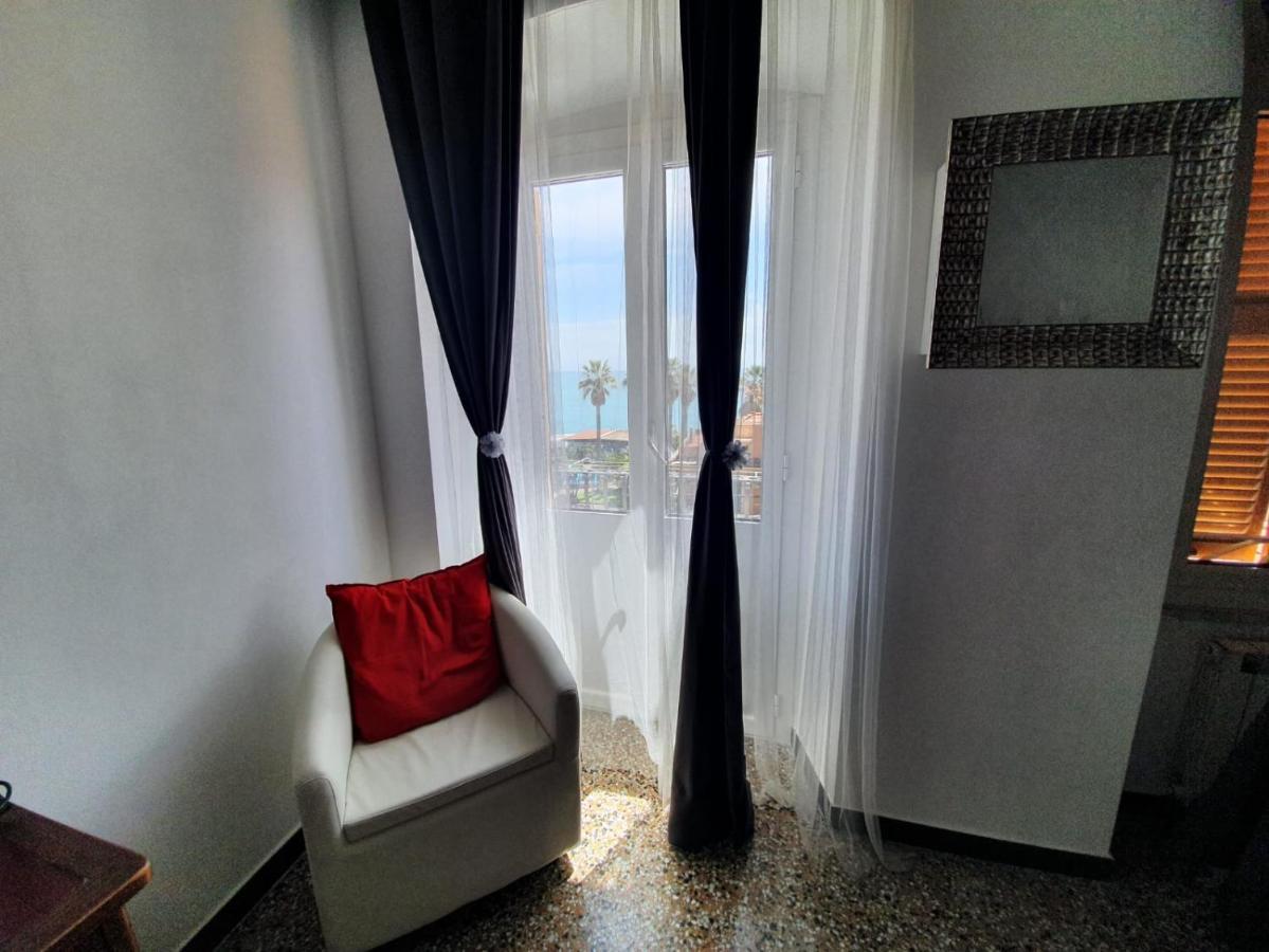 Varazze Suite Sauna E Hammam Buitenkant foto