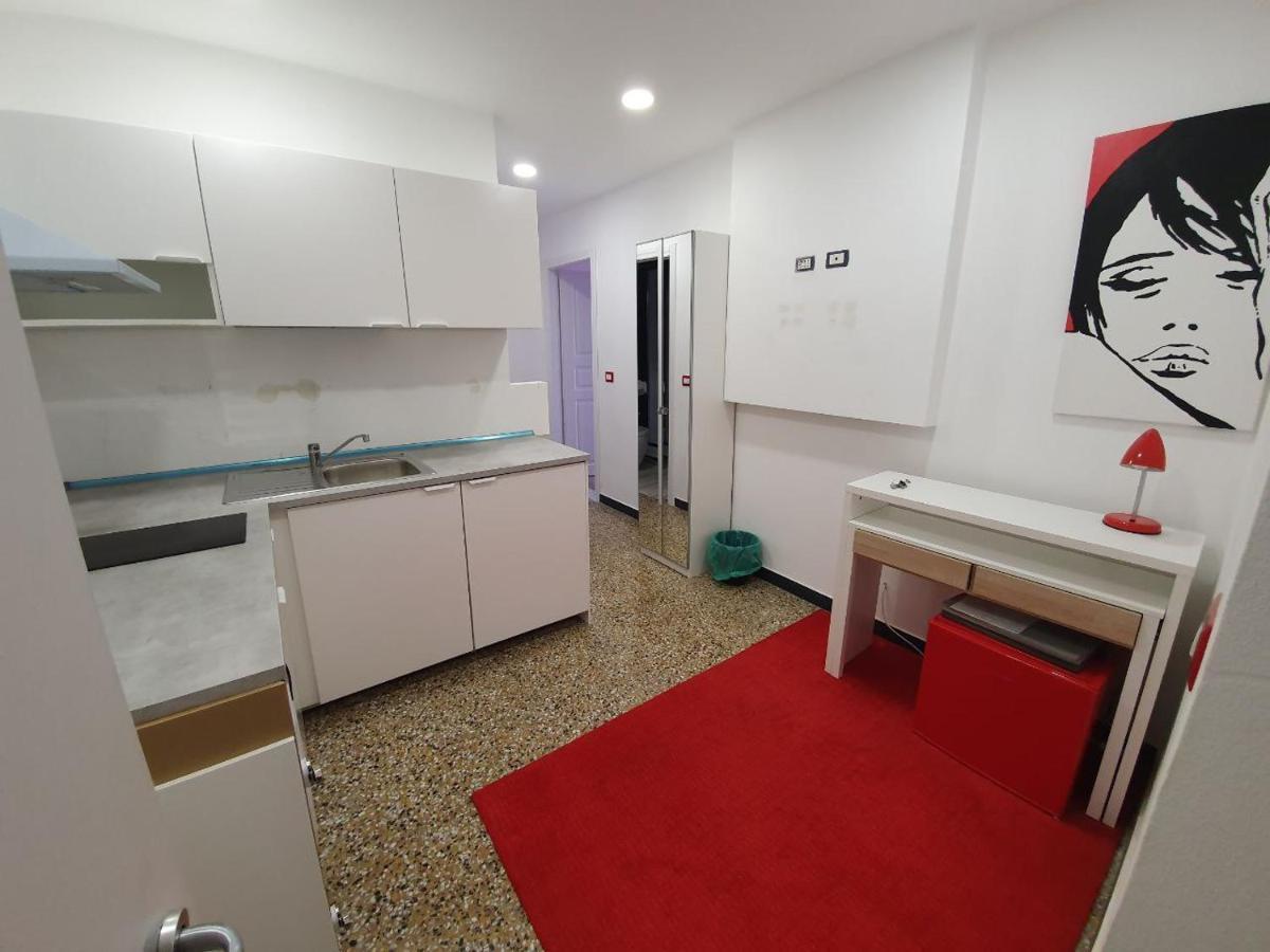 Varazze Suite Sauna E Hammam Buitenkant foto
