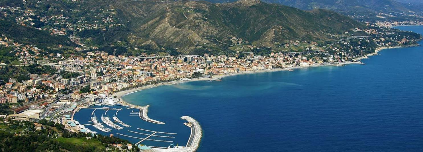 Varazze Suite Sauna E Hammam Buitenkant foto